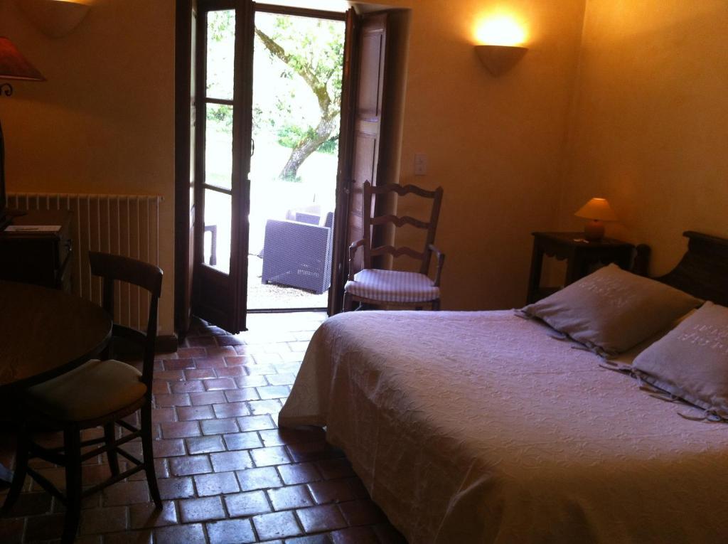 Hotel Le Hameau De Barboron Savigny-lès-Beaune Pokoj fotografie